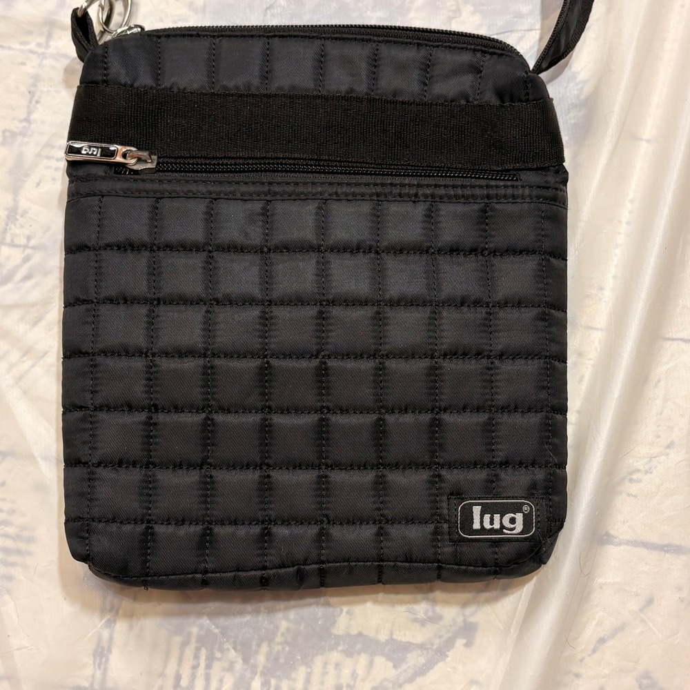 Lug Crossbody Bag Womens Small Black Good Quilted Adjustable Strap Travel Pouch
